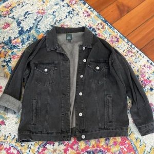 Black Jean Jacket Size Large